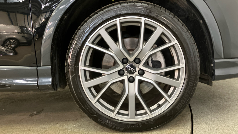 Audi Q3 45 TFSI e Black Edition 5dr S Tronic Estate